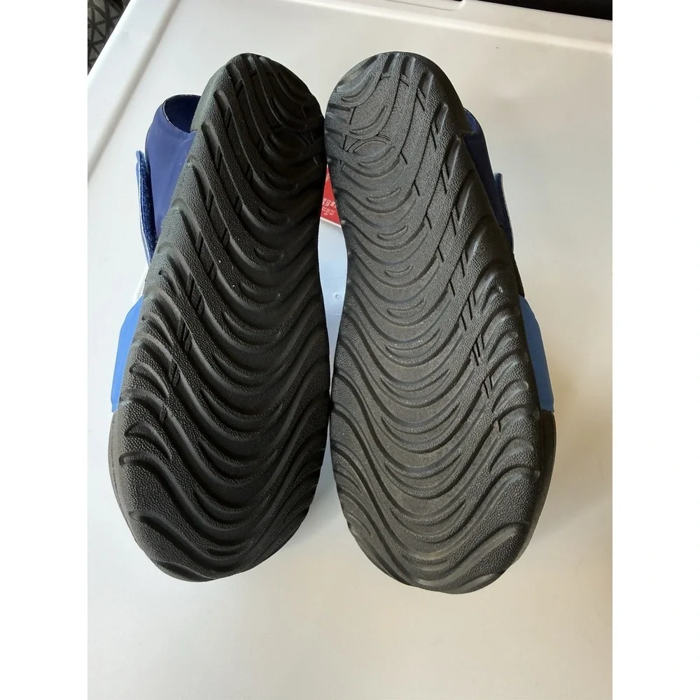 Nike Sunray Protect 2 Youth Water Shoes Ventilation Hook-and-Loop Closure Sz 3y